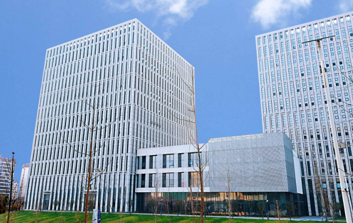 车间及温室场景温控方案设计：众诺温度控制系统应用实探